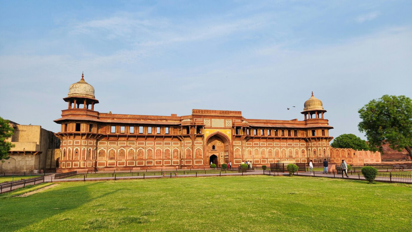 Agra Delhi - Agra delhi